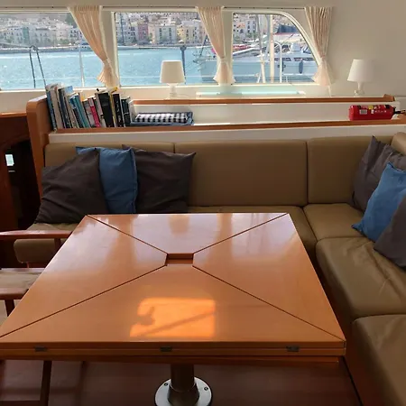 Botel Otto Mezzo Vigo