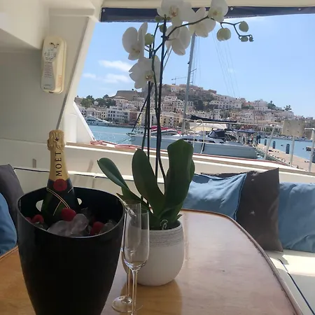 Otto Mezzo * Comarca de Vigo